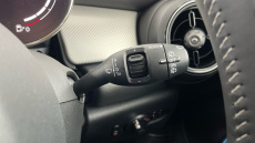 MINI Hatchback 1.5 Cooper Exclusive Premium 5dr Petrol Hatchback